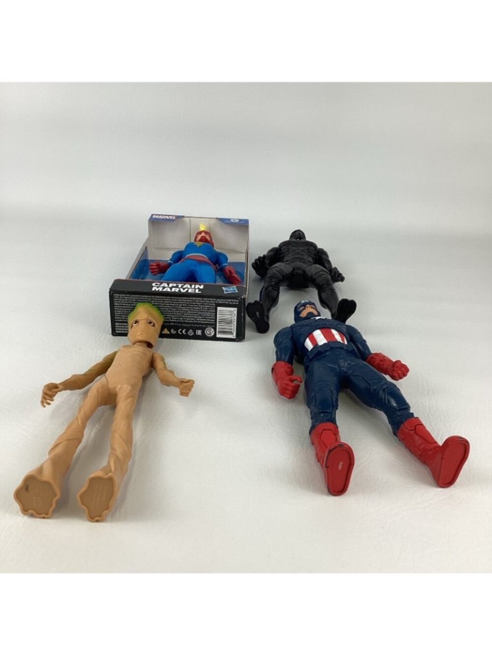 Marvel Super Hero 9" Figure Bundle Captain America Black Panther Groot Hasbro - Picture 6 of 7